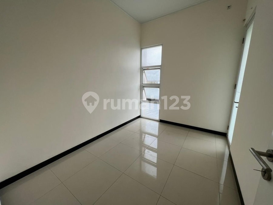 House for rent in Bandung, Indonesia · 3 rooms, 2 baths