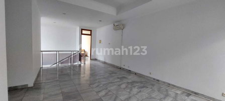 House for rent in North Jakarta, Indonesia · Penjaringan · 3 rooms, 3 baths