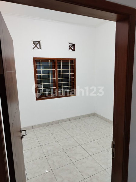 House for rent in Ciputat, Indonesia · Cengkareng · 3 rooms, 2 baths