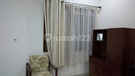 House for rent in Jakarta, Indonesia · Menteng · 4 rooms, 5 baths