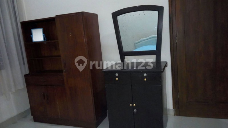 House for rent in Jakarta, Indonesia · Menteng · 4 rooms, 5 baths