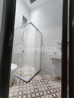 House for rent in Bandung, Indonesia · 3 rooms, 2 baths