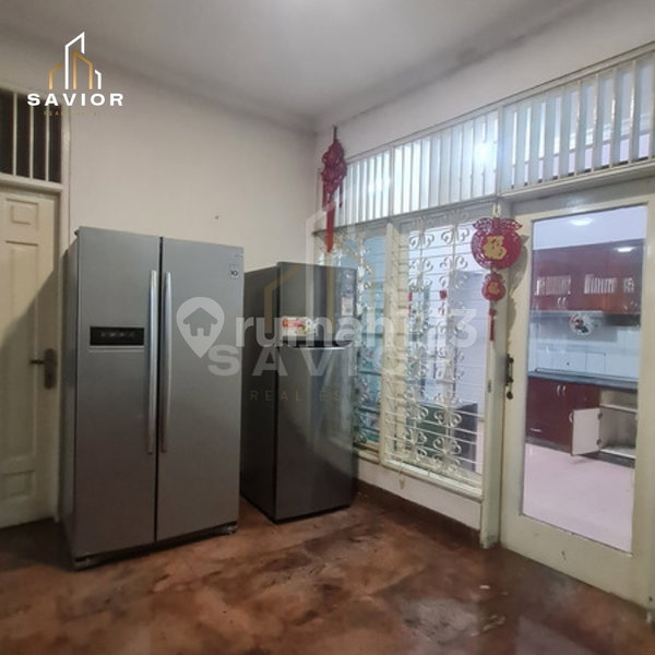 House for rent in Bandung, Indonesia · 4 rooms, 3 baths
