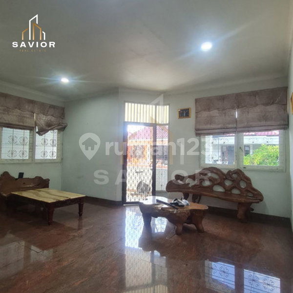 House for rent in Bandung, Indonesia · 4 rooms, 3 baths