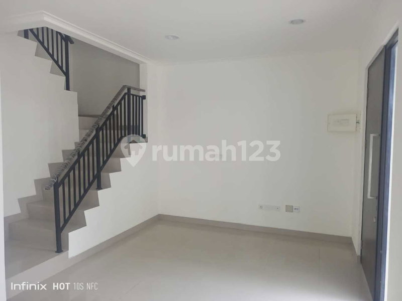 House for rent in Bandung, Indonesia · 3 rooms, 2 baths