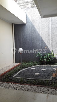House for rent in Semarang, Indonesia · 3 rooms, 2 baths