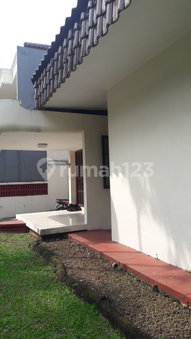 House for rent in Semarang, Indonesia · 3 rooms, 2 baths