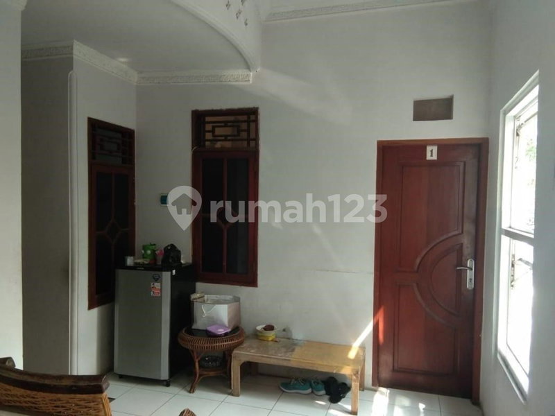 House for rent in Ciputat, Indonesia · Cengkareng · 12 rooms, 3 baths