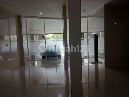 House for rent in Ciputat, Indonesia · Cengkareng · 12 rooms, 3 baths