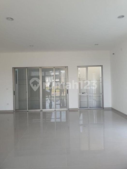 House for rent in West Jakarta, Indonesia · Cengkareng · 4 rooms, 4 baths