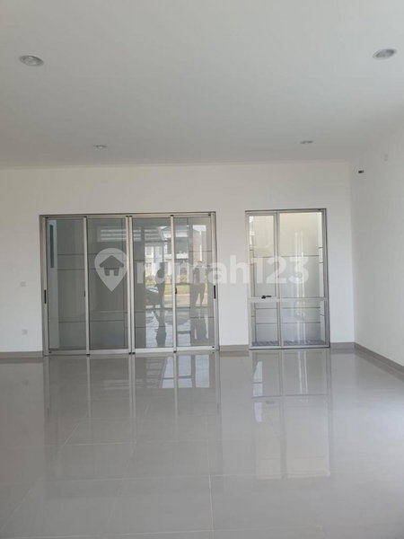 House for rent in West Jakarta, Indonesia · Cengkareng · 4 rooms, 4 baths
