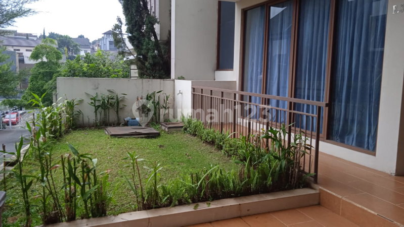 House for rent in Bandung, Indonesia · 3 rooms, 3 baths