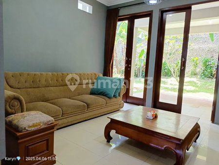 House for rent in Bandung, Indonesia · 5 rooms, 3 baths
