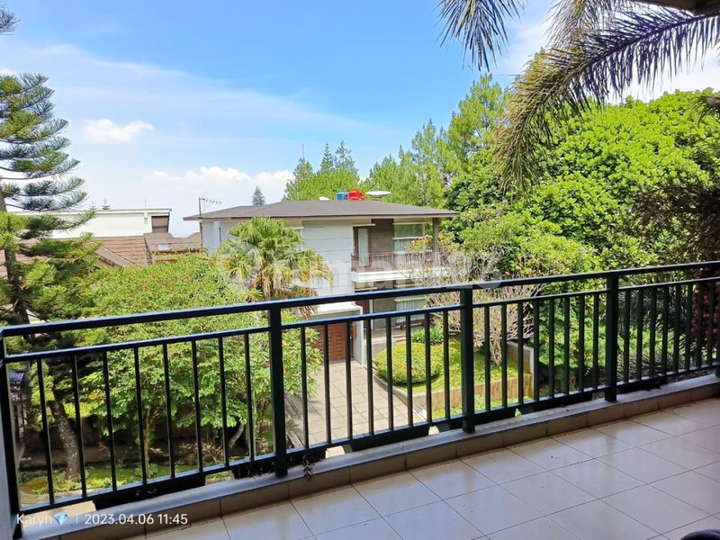 House for rent in Bandung, Indonesia · 5 rooms, 3 baths