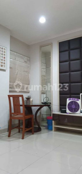 House for rent in West Jakarta, Indonesia · Cengkareng · 4 rooms, 3 baths