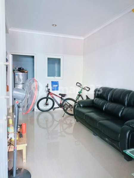 House for rent in Cikarang, Indonesia · 3 rooms, 2 baths