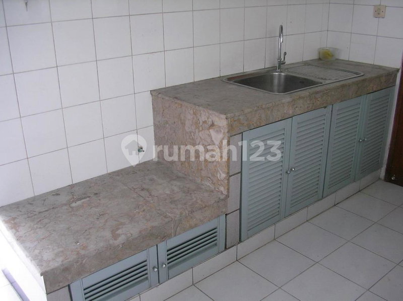 House for rent in Curug, Indonesia · 3 rooms, 2 baths