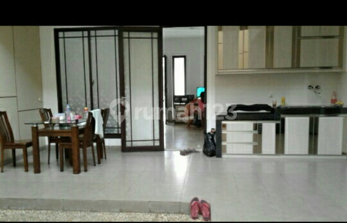 House for rent in Cikarang, Indonesia · 3 rooms, 3 baths