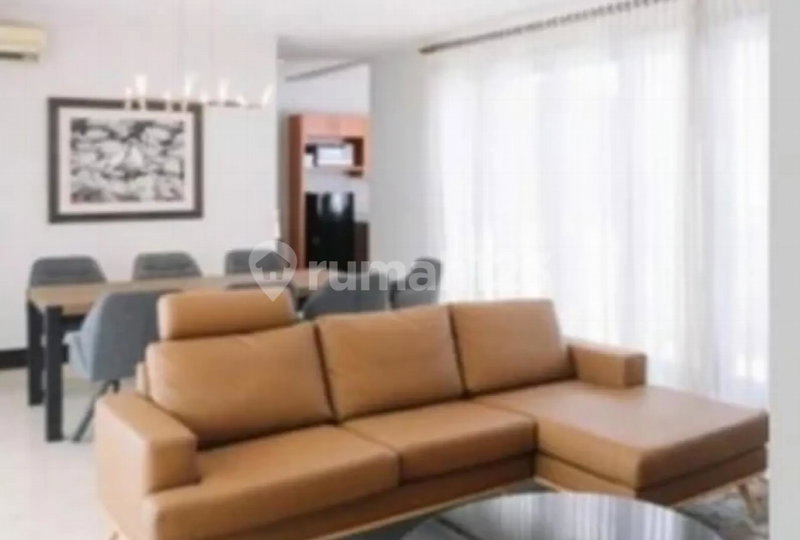House for rent in Surabaya, Indonesia · 3 rooms, 3 baths
