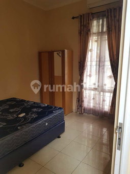House for rent in Surabaya, Indonesia · 2 rooms, 1 bath
