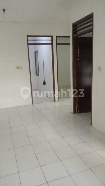 House for rent in Semarang, Indonesia · 2 rooms, 1 bath