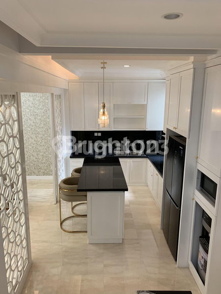 House for rent in Semarang, Indonesia · 4 rooms, 4 baths