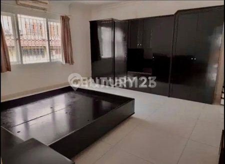 House for rent in North Jakarta, Indonesia · Penjaringan · 3 rooms, 4 baths