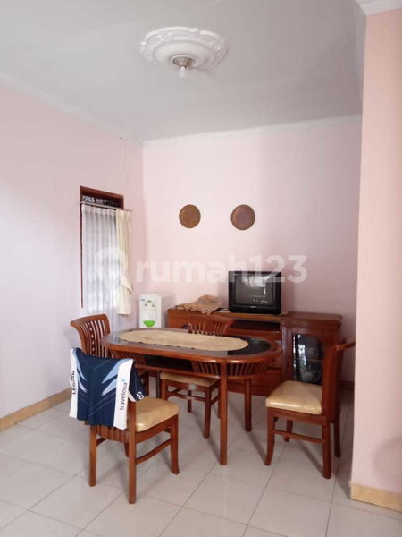 House for rent in Bandung, Indonesia · 4 rooms, 3 baths