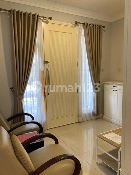 House for rent in Semarang, Indonesia · 4 rooms, 3 baths