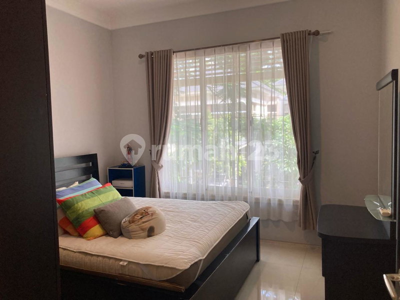 House for rent in Semarang, Indonesia · 4 rooms, 3 baths