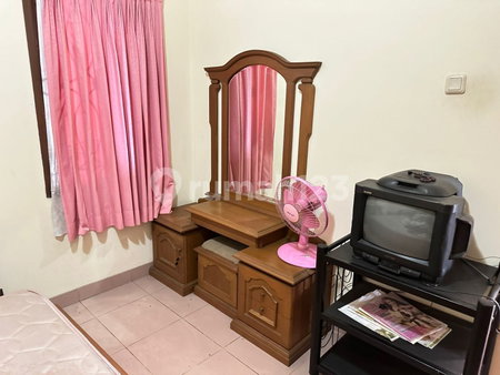 House for rent in Bandung, Indonesia · 6 rooms, 3 baths