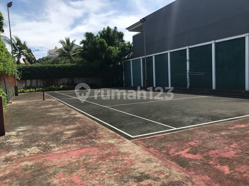 House for rent in North Jakarta, Indonesia · Penjaringan · 5 rooms, 5 baths