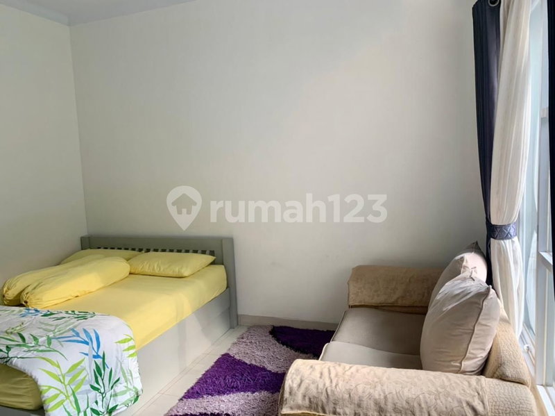 House for rent in Depok, Indonesia · Jagakarsa · 4 rooms, 3 baths