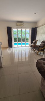 House for rent in Depok, Indonesia · Jagakarsa · 4 rooms, 3 baths