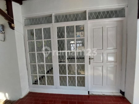 House for rent in Bandung, Indonesia · 2 rooms, 1 bath