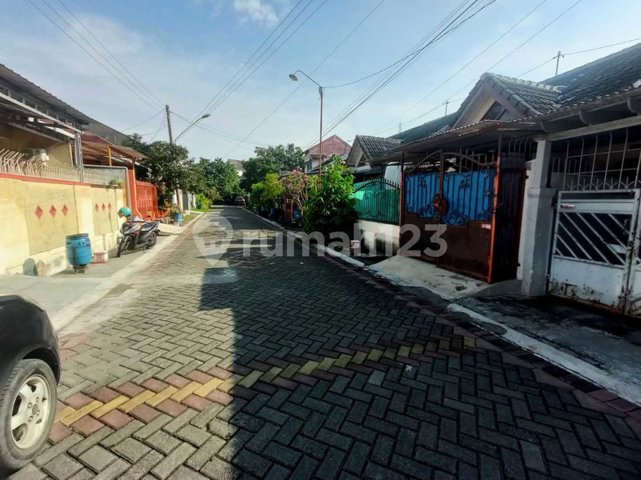 House for rent in Semarang, Indonesia · 2 rooms, 1 bath