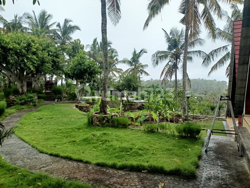 House for rent in Bekasi, Indonesia · Grand Wisata · 18 rooms, 18 baths