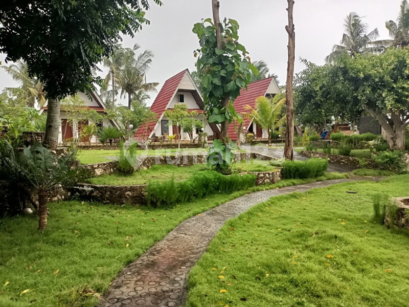 House for rent in Bekasi, Indonesia · Grand Wisata · 18 rooms, 18 baths