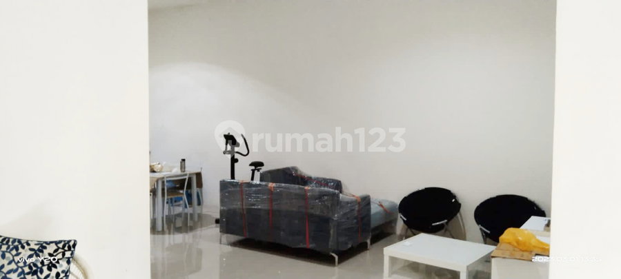 House for rent in Bekasi, Indonesia · Grand Wisata · 3 rooms, 2 baths