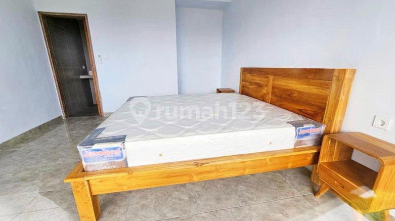 House for rent in Bekasi, Indonesia · Grand Wisata · 2 rooms, 2 baths