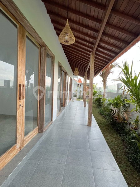 House for rent in Bekasi, Indonesia · Grand Wisata · 2 rooms, 2 baths