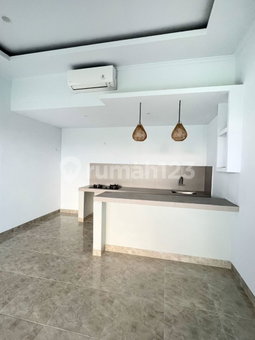House for rent in Bekasi, Indonesia · Grand Wisata · 2 rooms, 2 baths