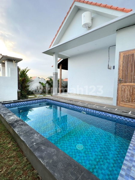 House for rent in Bekasi, Indonesia · Grand Wisata · 2 rooms, 2 baths