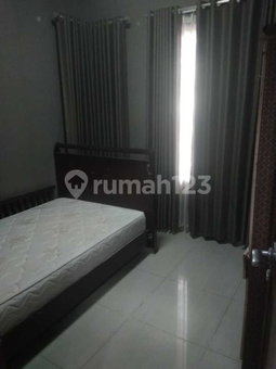 House for rent in Tangerang, Indonesia · 4 rooms, 3 baths