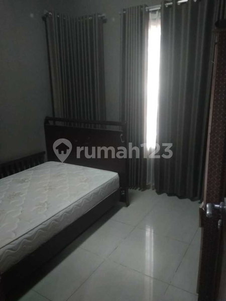 House for rent in Tangerang, Indonesia · 4 rooms, 3 baths
