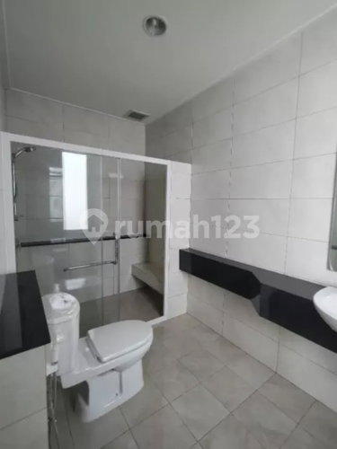 House for rent in North Jakarta, Indonesia · Penjaringan · 3 rooms, 3 baths