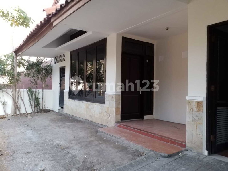 House for rent in Cibinong, Indonesia · 4 rooms, 3 baths