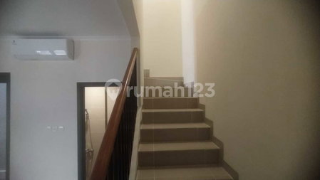 House for rent in Cibinong, Indonesia · 3 rooms, 3 baths