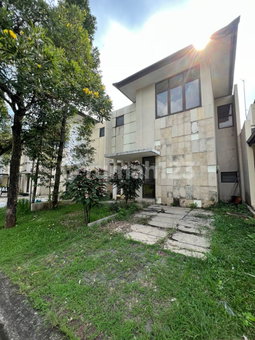 House for rent in Cibinong, Indonesia · 3 rooms, 2 baths