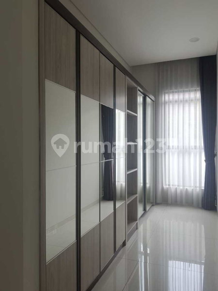 House for rent in Bekasi, Indonesia · 4 rooms, 3 baths